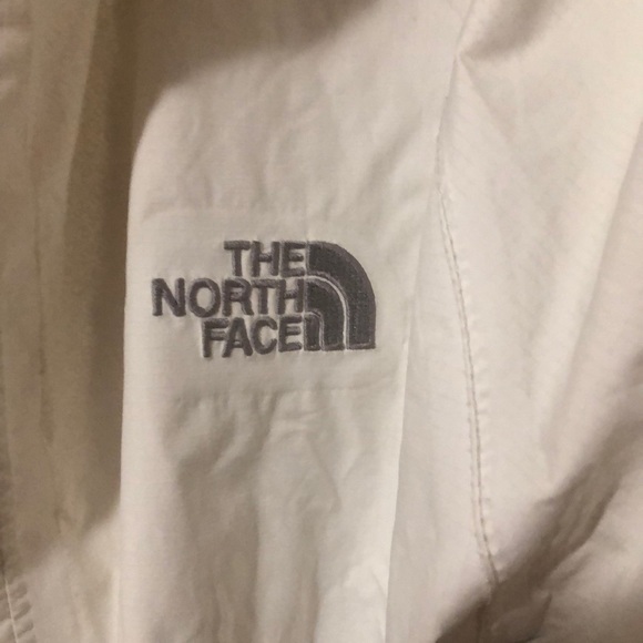 North face rain coat - Picture 2 of 4
